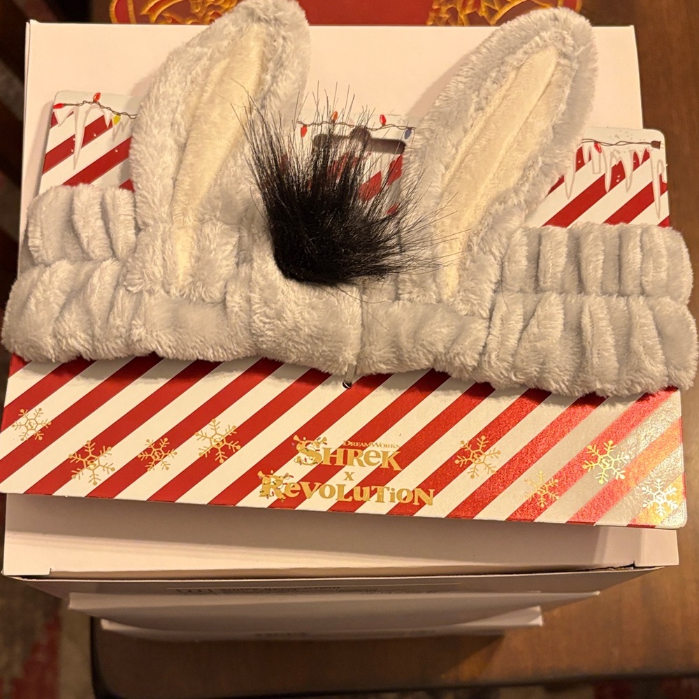 Revolution Plush Gray Ears Headband